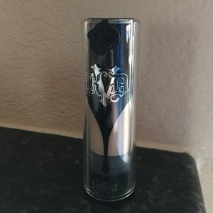 Kat Von D Lock-It Foundation