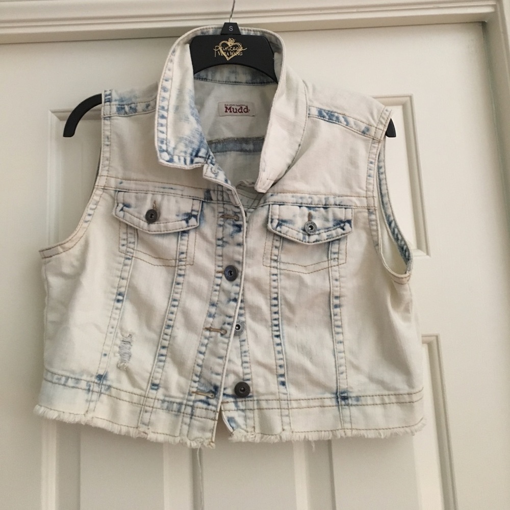 Acid washed jean vest