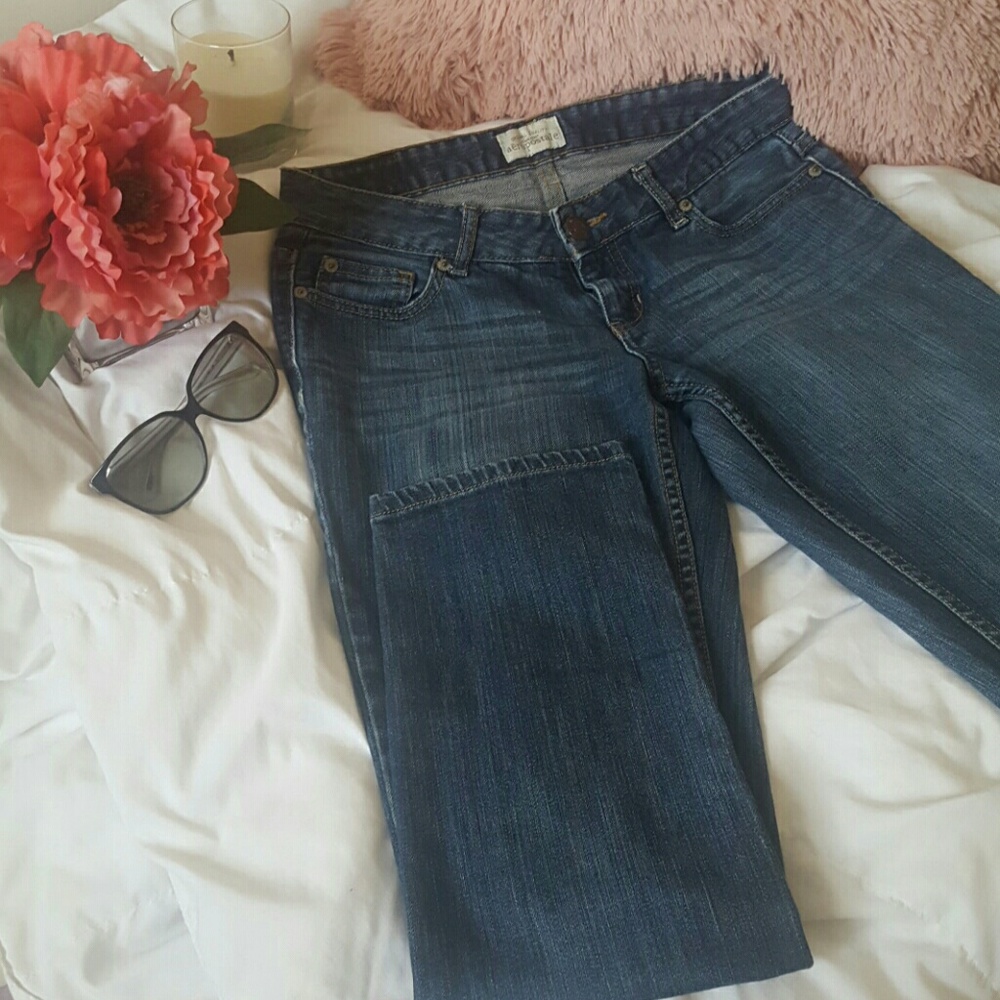 Jeans - Picture 2 of 6