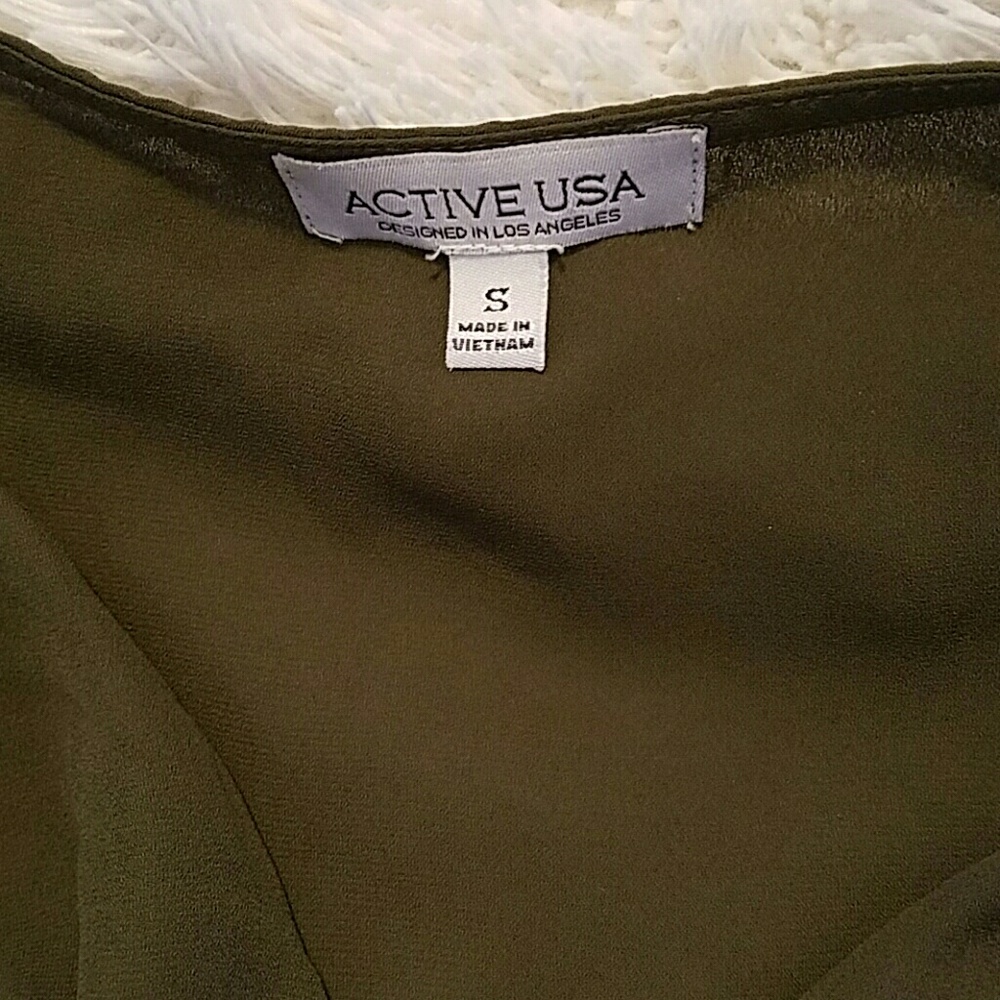 Wrap blouse - Picture 3 of 3