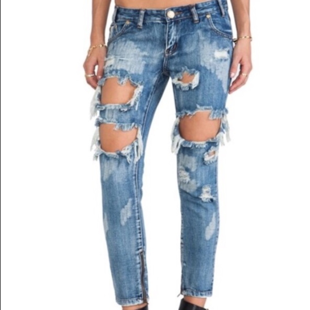 One Teaspoon destroyed jeans