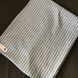 Lululemon Vinyasa scarf grey/ pink Worn twice! EUC