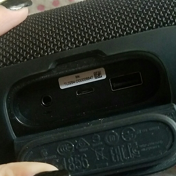 Jbl charge 3 - Picture 4 of 4
