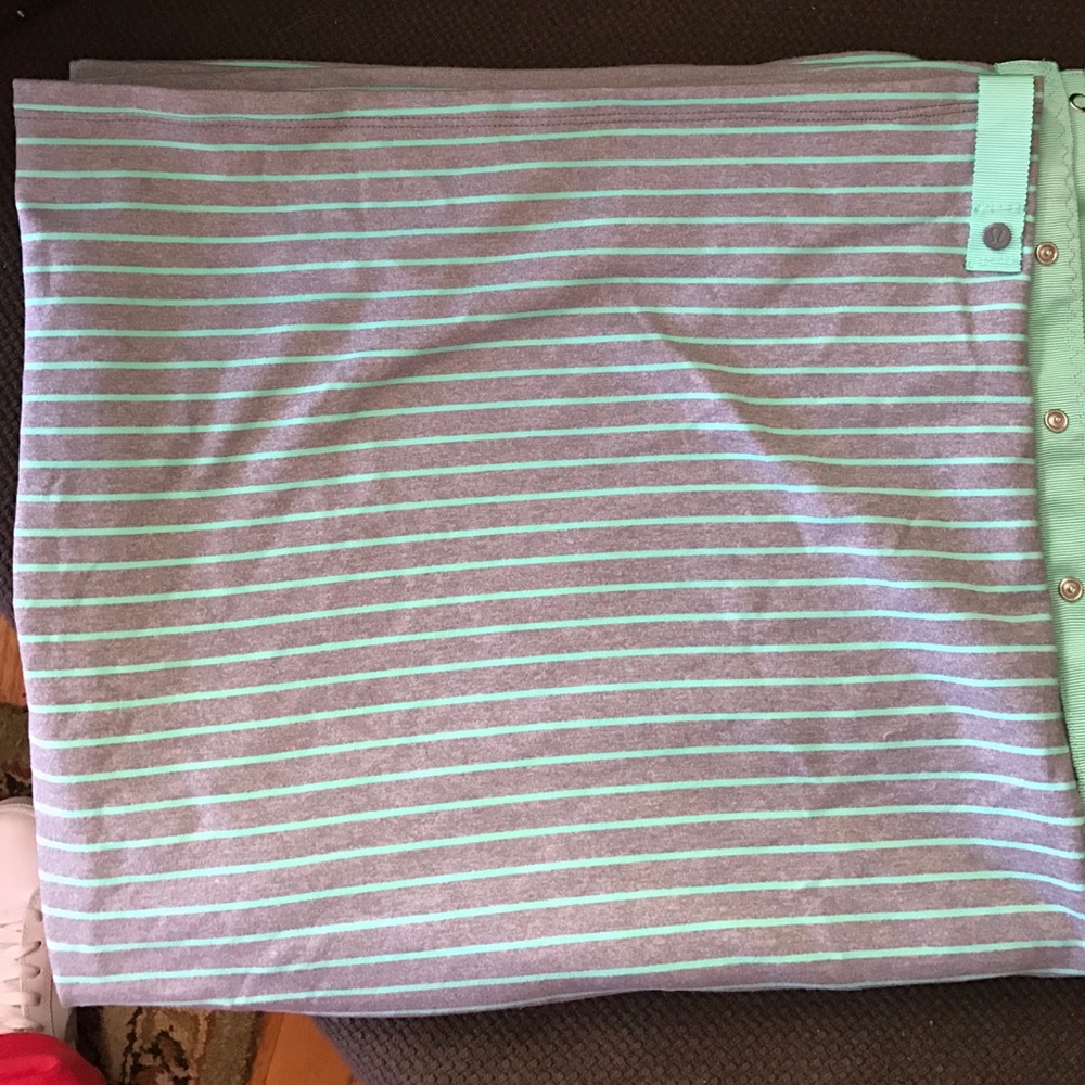 Lululemon Vinyasa scarf EUC! Grey and teal.