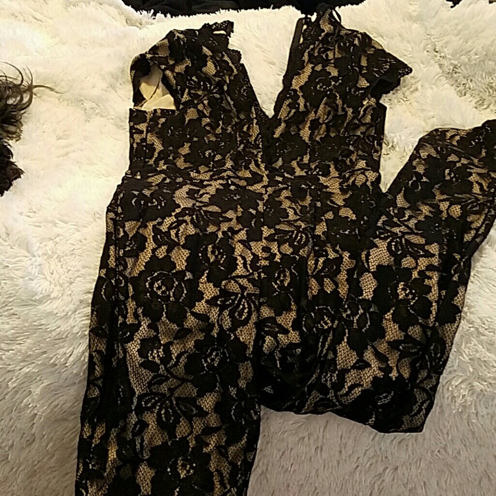 Lace romper
