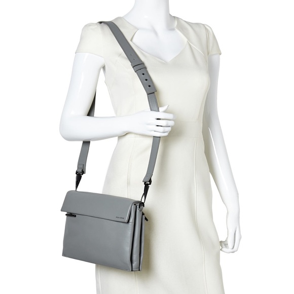 Pour la Victoire Convertible Clutch - Picture 3 of 4