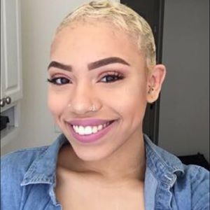 Meet your Posher, Shanya