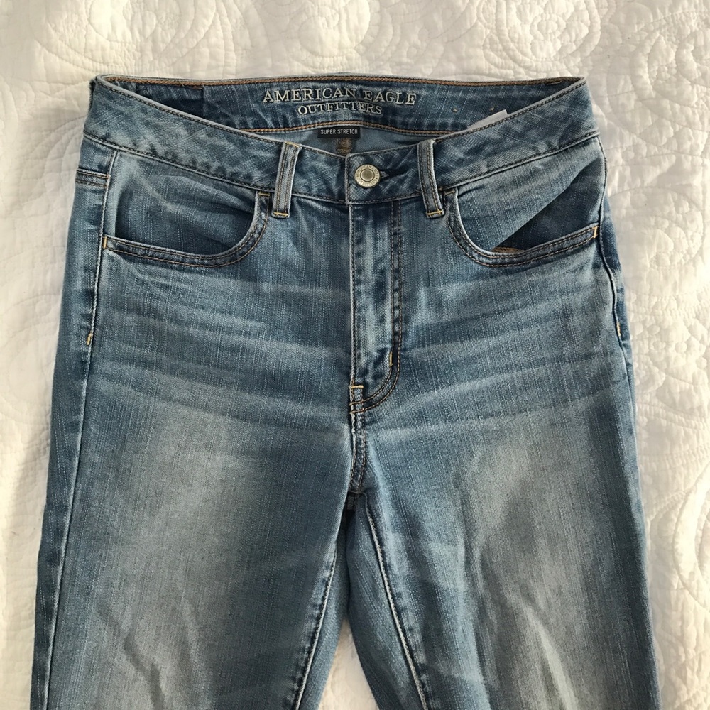 American Eagle high rise light wash jeggings