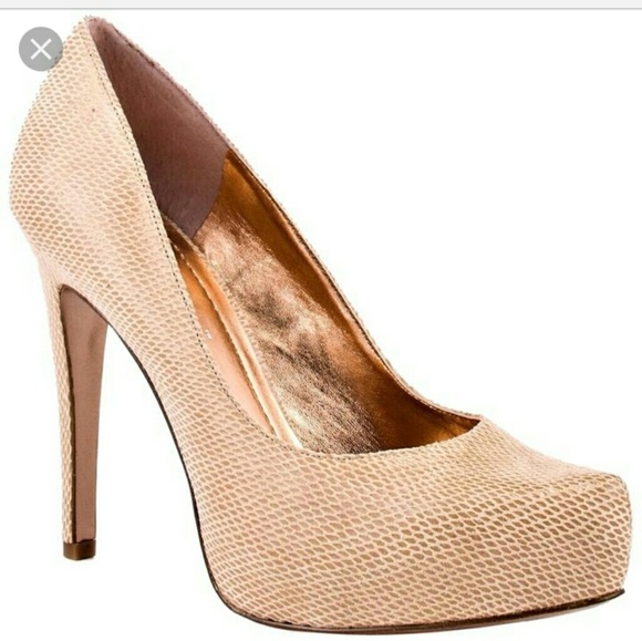 BCBGeneration BG Parade cashew/sandalwood heels - Picture 1 of 4