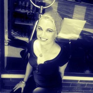 Meet your Posher, Lizzy