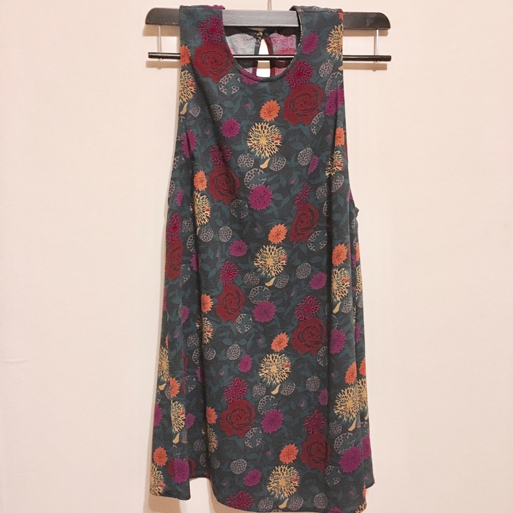 [ AMERICAN APPAREL flowered tunic ]