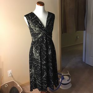 Black dress/ivory print. Empire waist. Flattering!