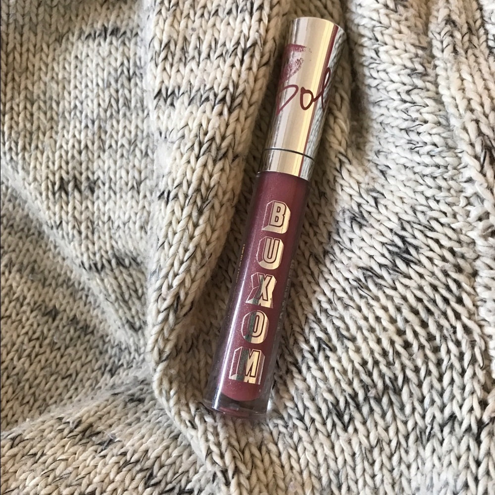 🌺🌺Buxom Full-On Lip Polish
