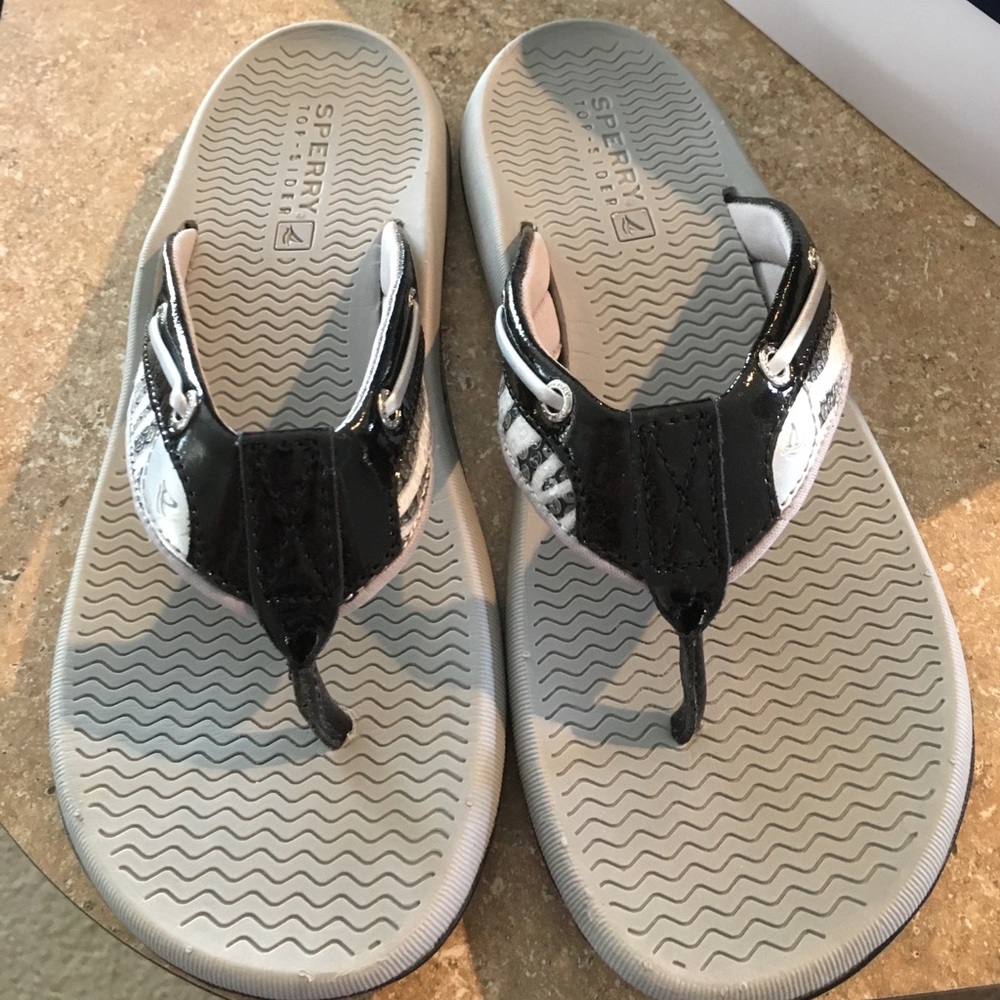 Girls size 3M sandals