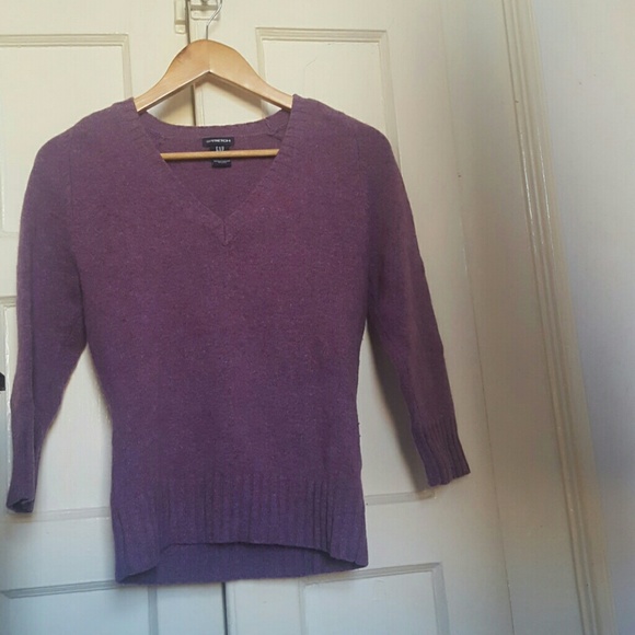 Sweater - Picture 2 of 4