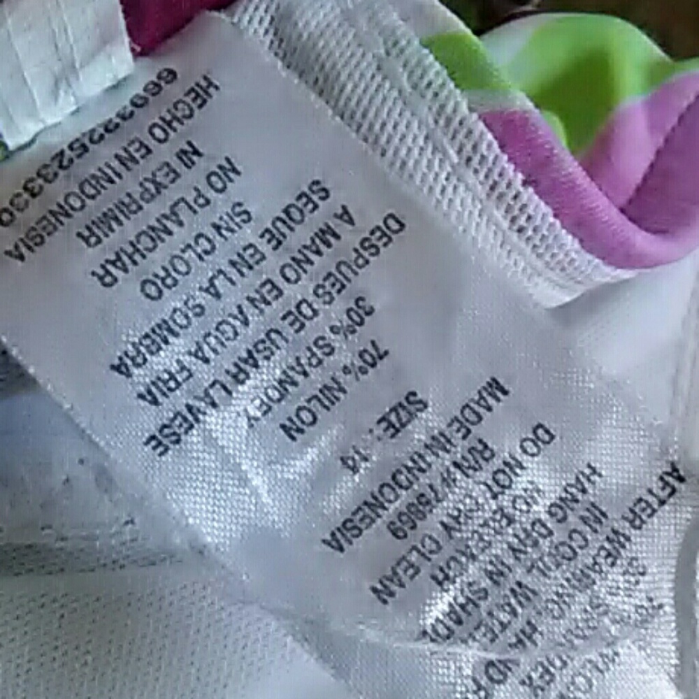 Swim top - Picture 3 of 3
