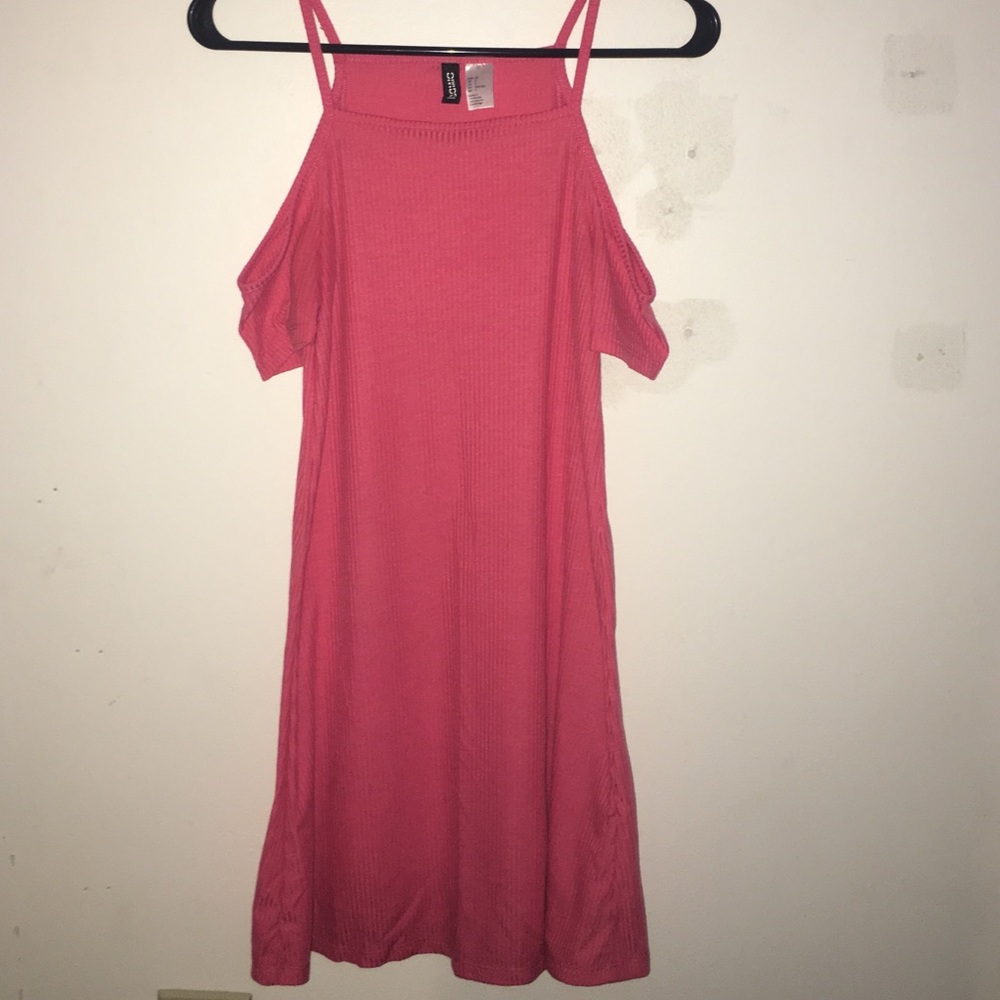 H&M Coral Off-Shoulder Summer Dress