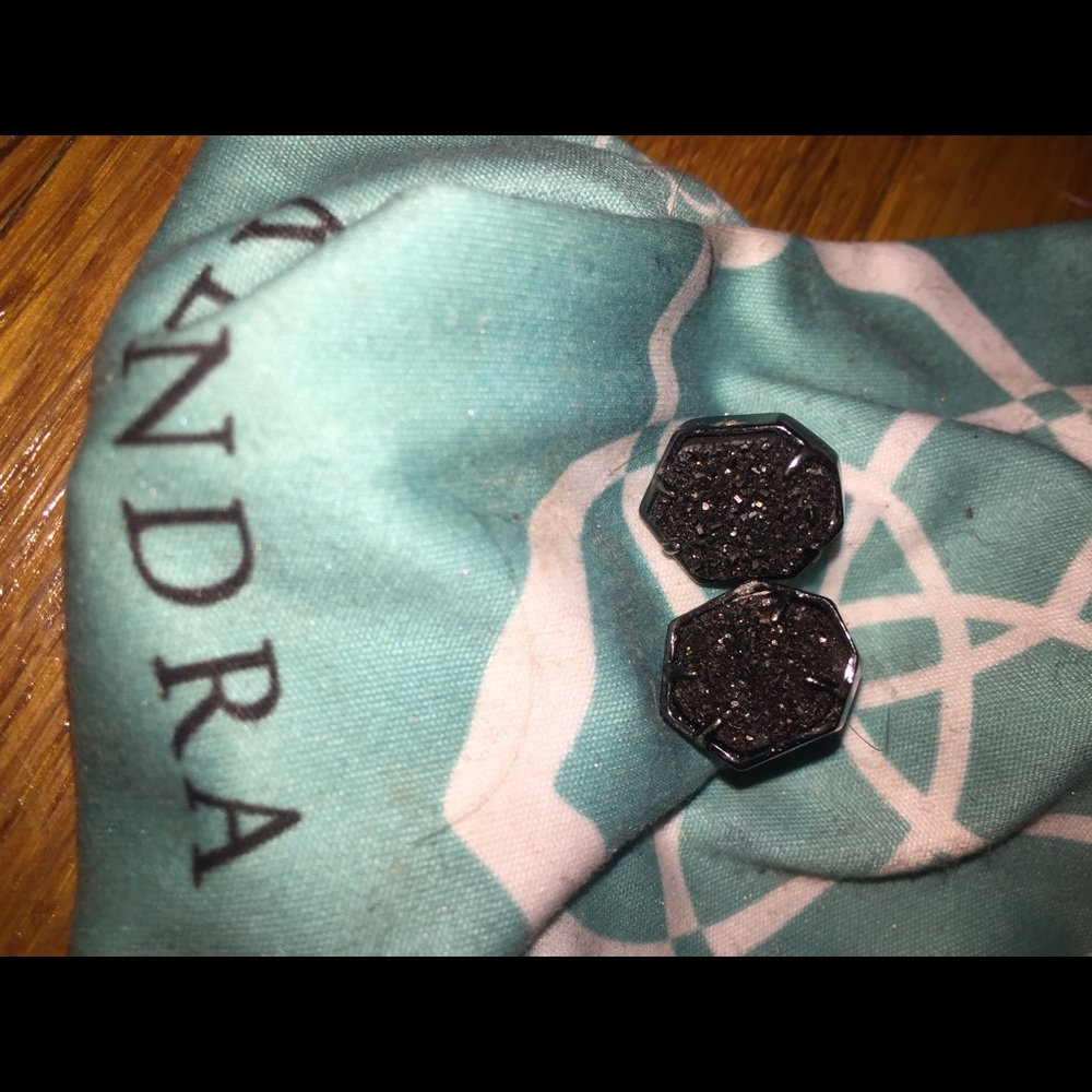 Kendra Scott earrings