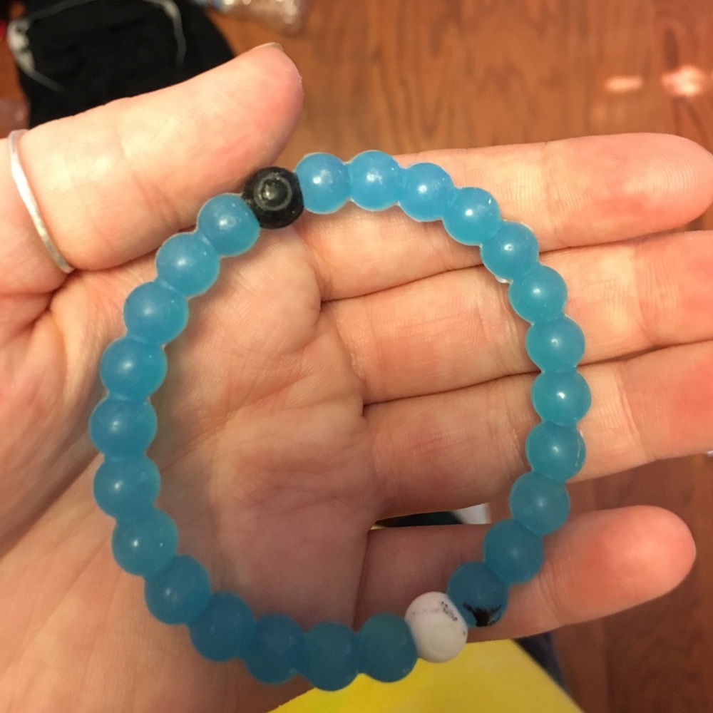 blue lokai
