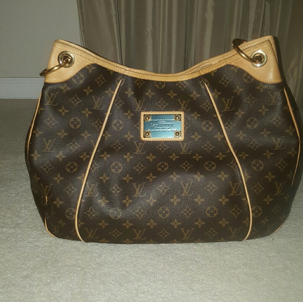 Louis Vuitton Monogram