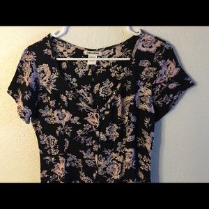 Adorable romper with floral pattern size M