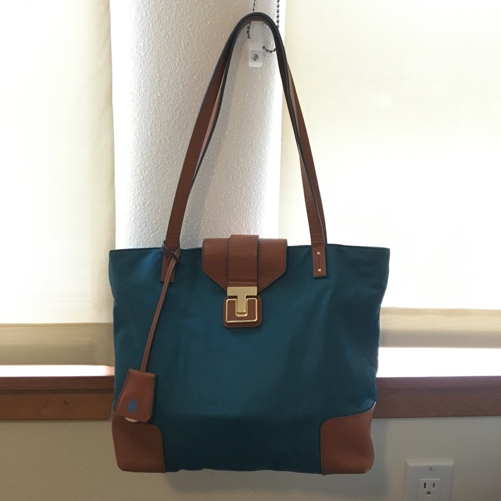 Tory Burch turquoise nylon shoulder bag like new
