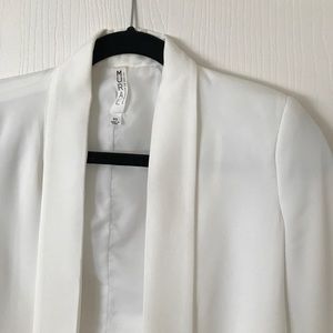 Mural White Blazer