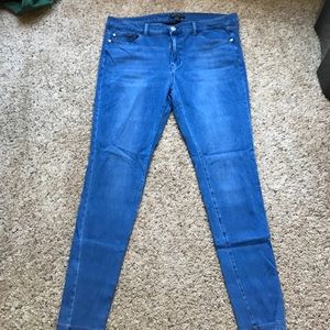 Forever 21+ high rise jeans super stretch