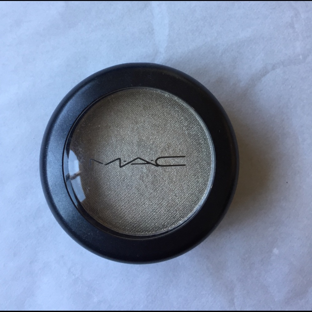 MAC MEGA METAL SHADOW