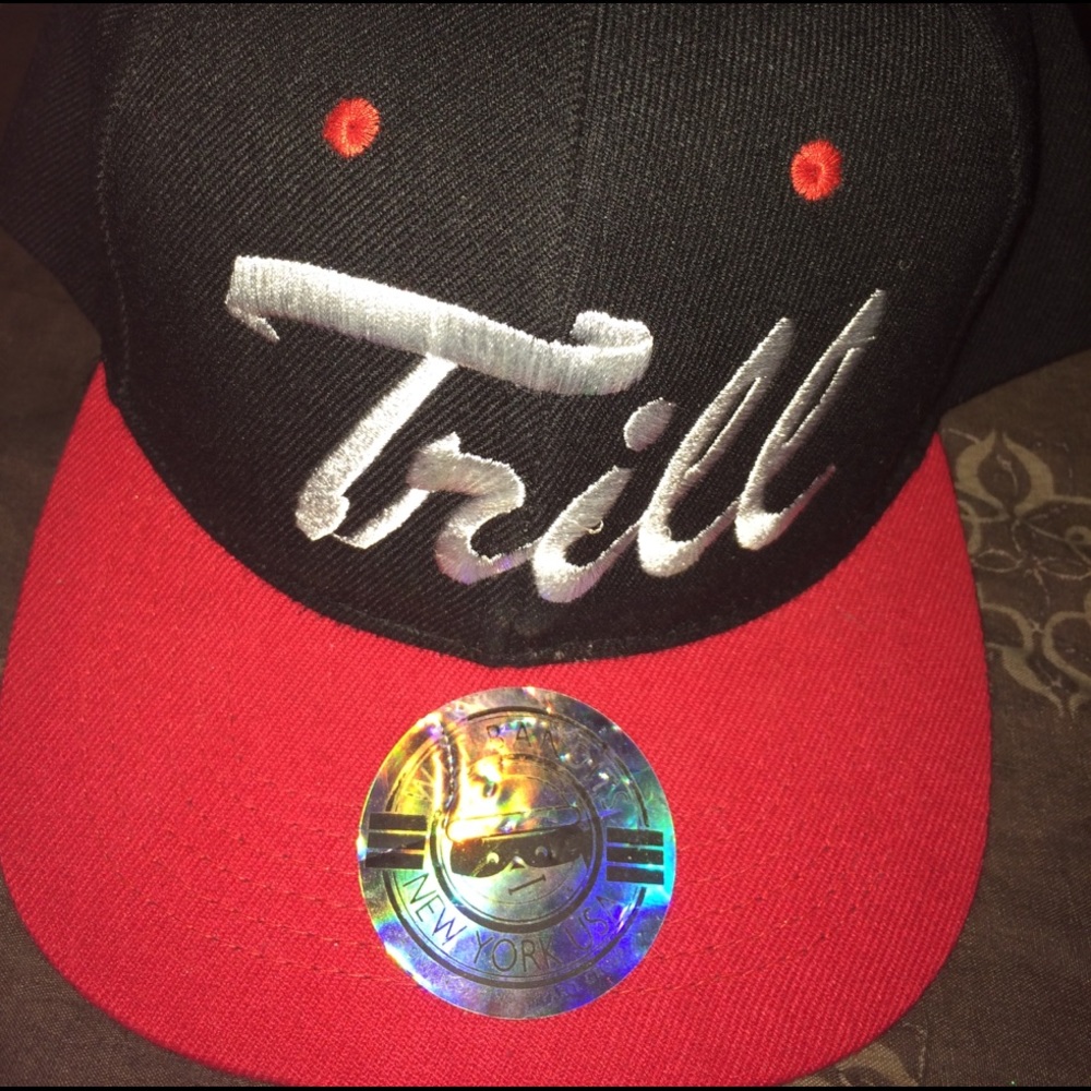 Men's Trill SnapBack Perfect Condition