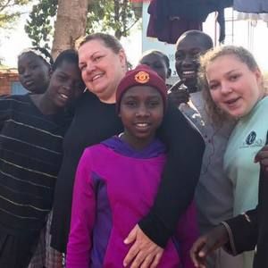 Meet your Posher, Kelly