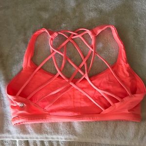 Lululemon sports bra! EUC