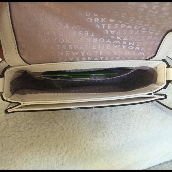 Kate Spade Newbury Lane Carsen crossbody - Picture 2 of 6