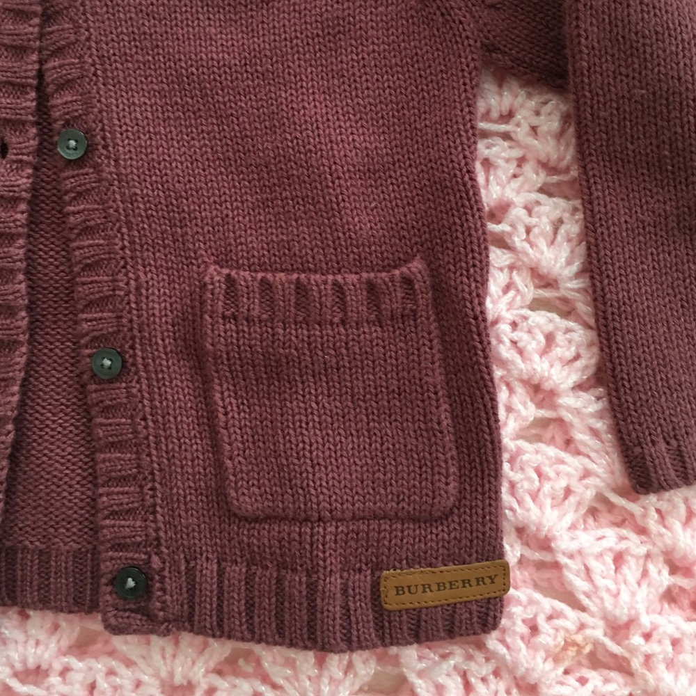 Burberry sweater - Picture 2 of 3