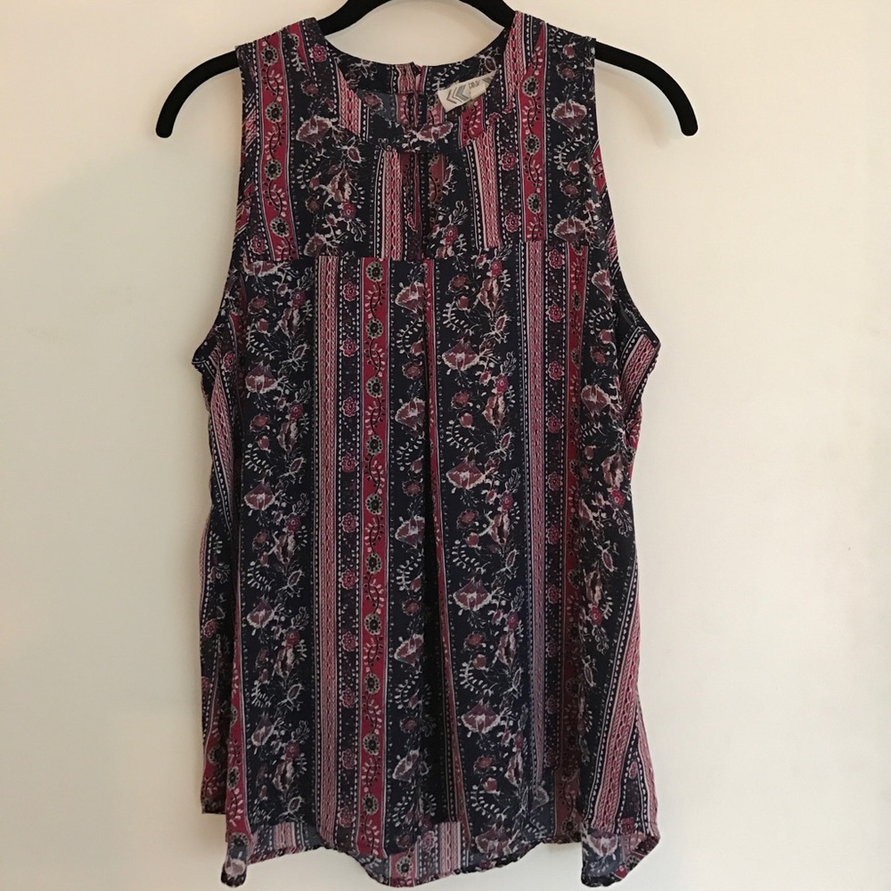 Flowy navy & fuchsia top