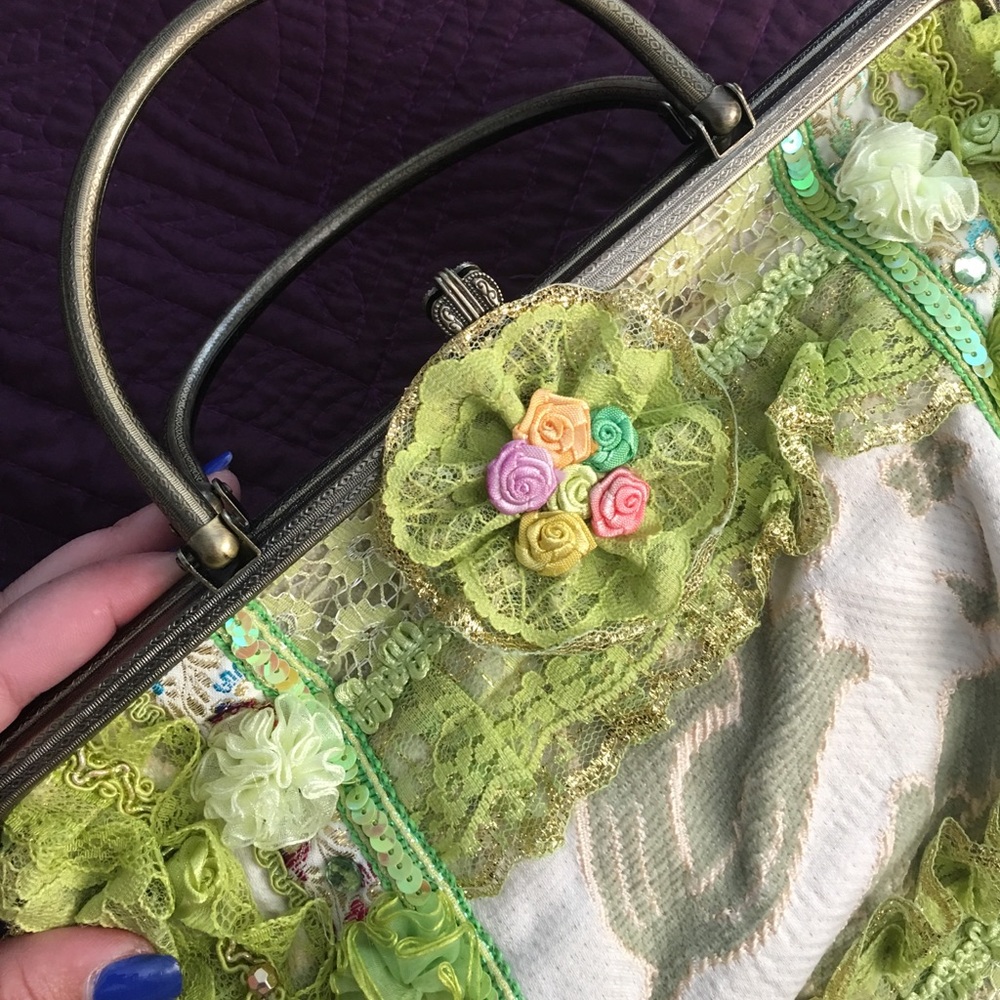Purse - Picture 3 of 6