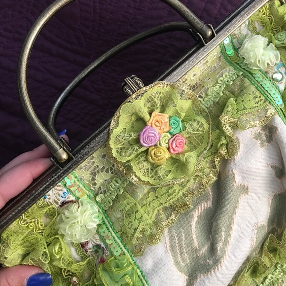 Purse - Picture 3 of 6