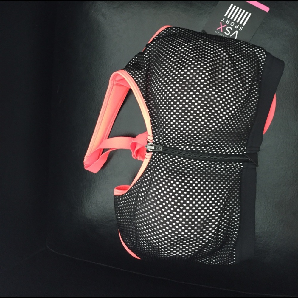 VSX sports bra