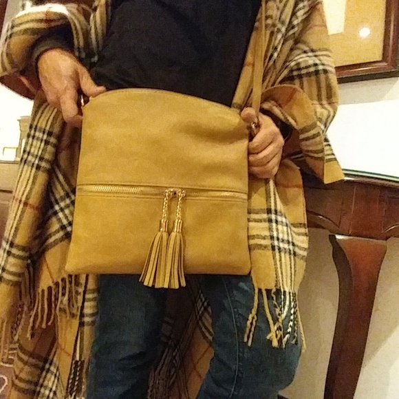 Medium crossbody bag - Picture 2 of 5