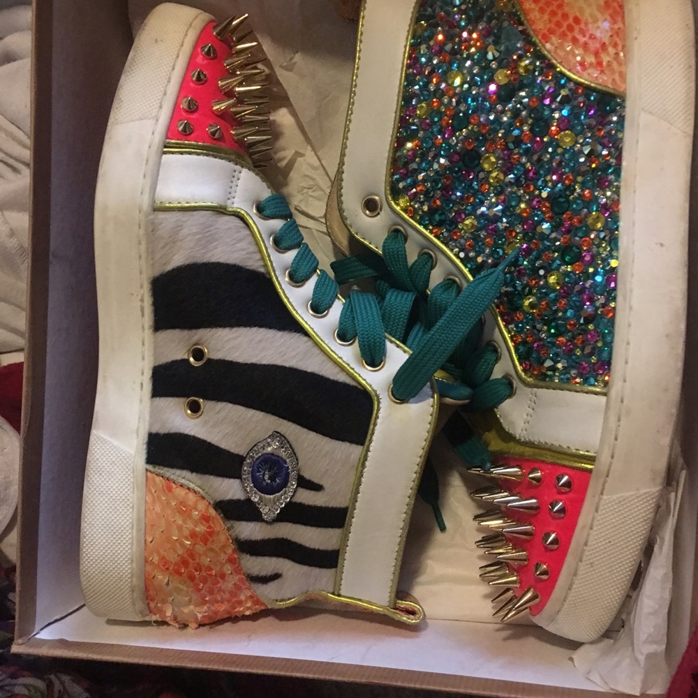 Christian Louboutin No Limit Python Strass Spikes