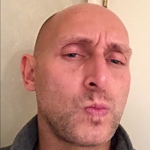 Meet your Posher, Jonathan