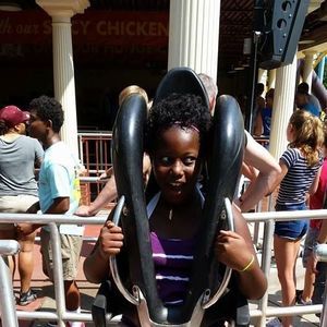 Meet your Posher, Candi