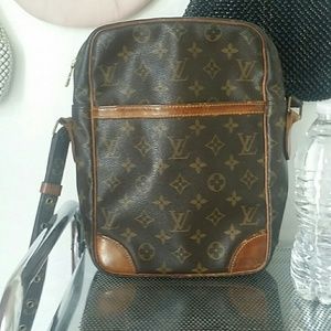Authentic Vintage Louis Vuitton Amazon crossbody