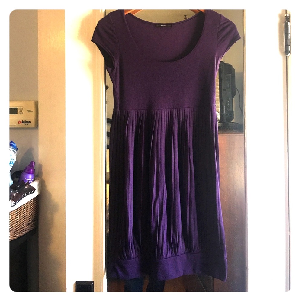 So cute & comfortable! Women's S purple dress
