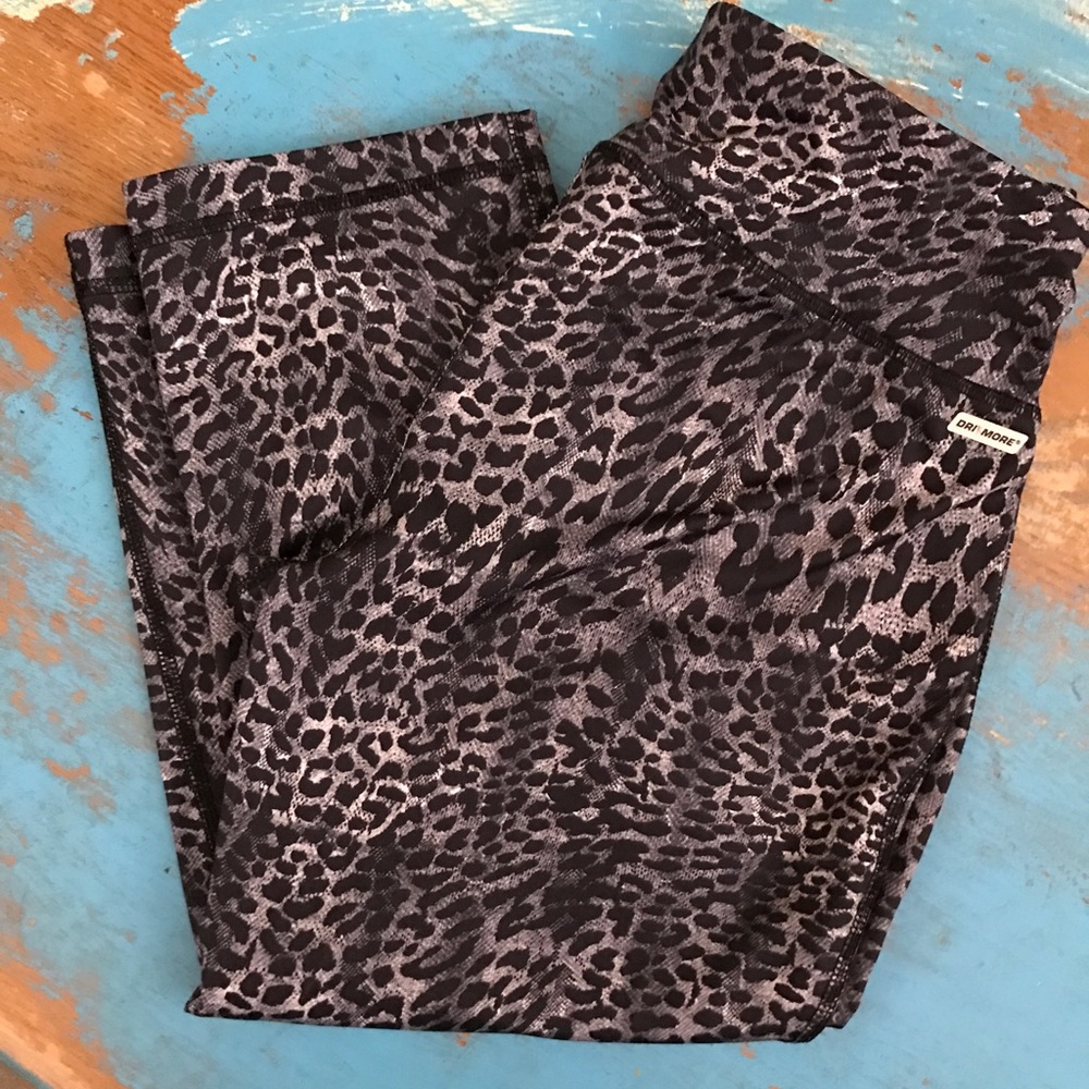Leopard Capri Gym Activewear Leggings Workout Run