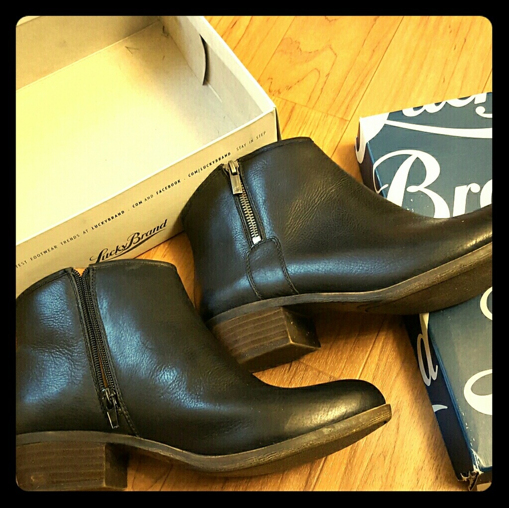 Lucky Brand Ankle Booties