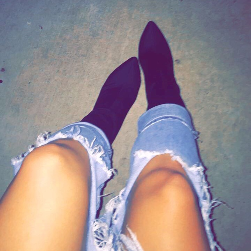 GOING ON VACATION MARCH 4-10 :)))