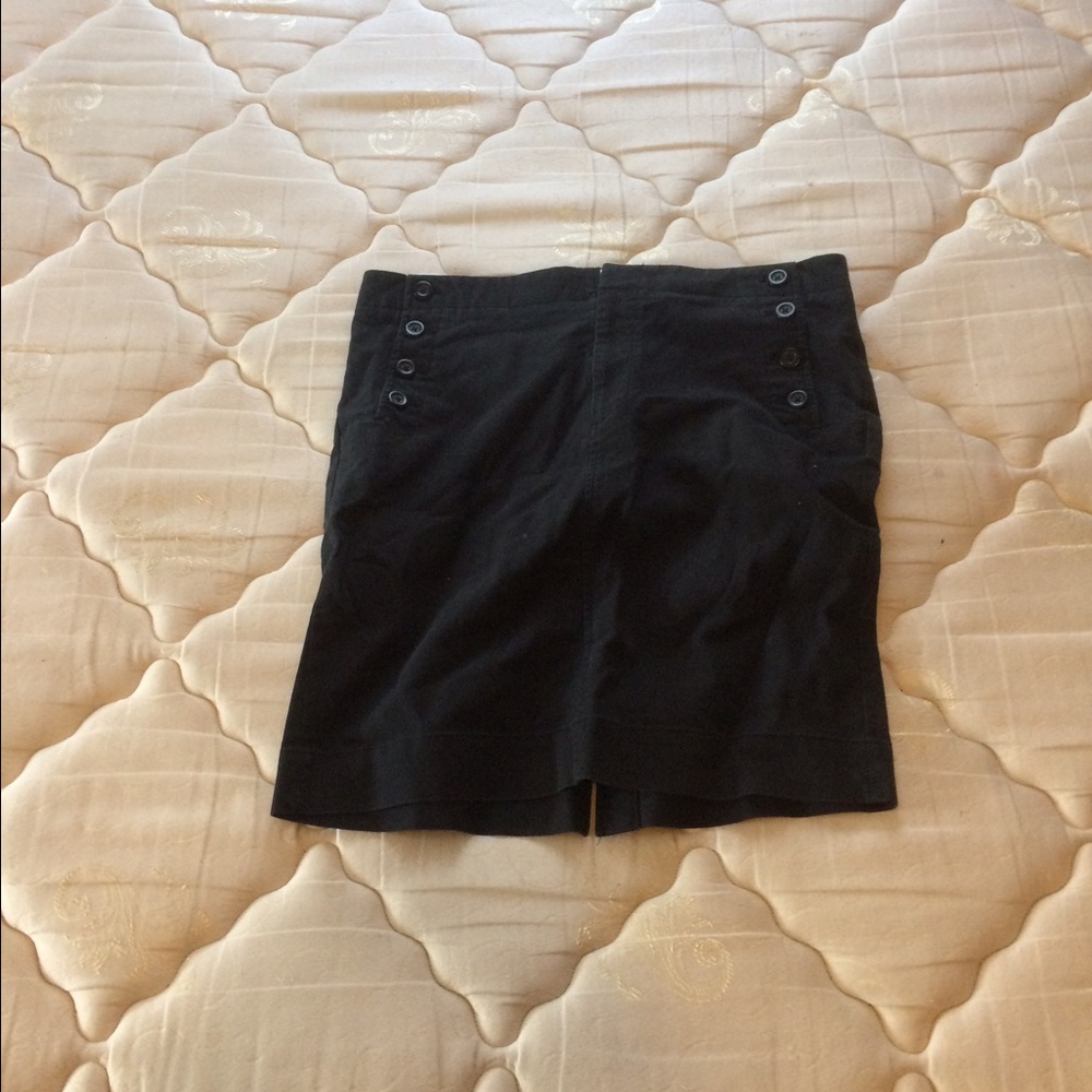 Black pencil skirt