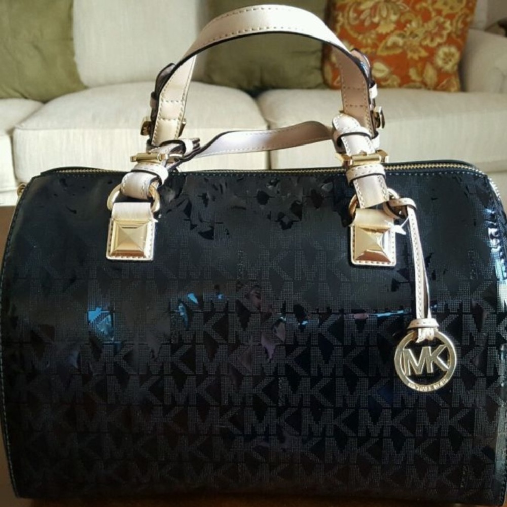 🎉Michael Kors Grayson Large Satchel‼️Final Price