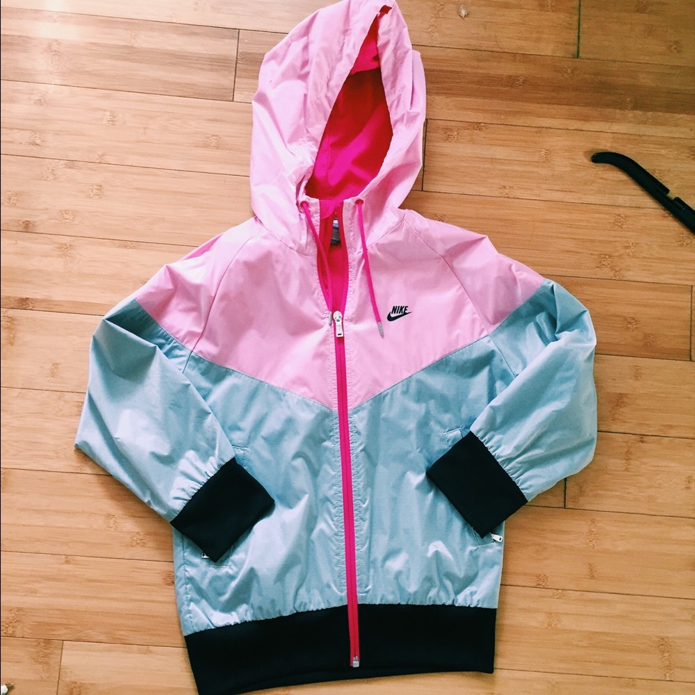 Nike windbreaker